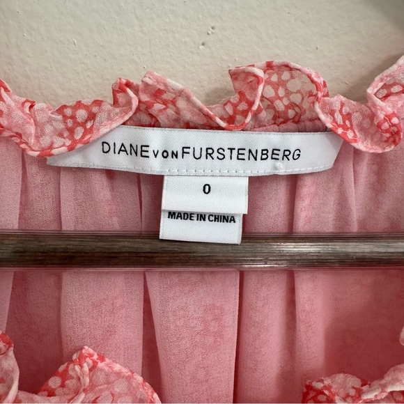 Diane Von Furstenberg 100% Silk Pink Wynn Blouse - Picture 4 of 7